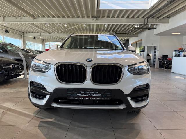 BMW X3 xDrive30e Advantage 