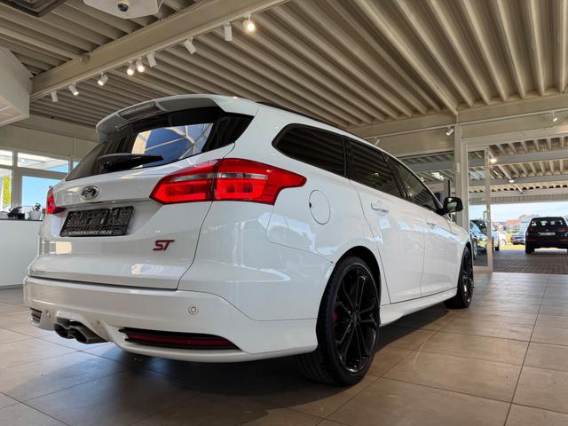 Ford Focus Turnier ST 2.0 TDCi 
