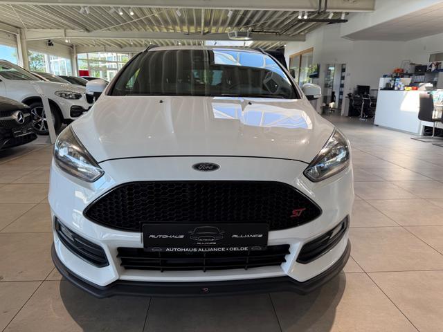 Ford Focus Turnier ST 2.0 TDCi 