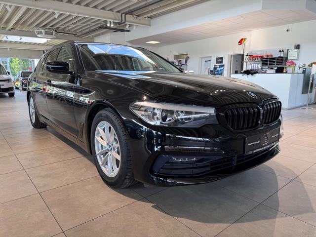 BMW 5er Touring 530 d xDrive Sport Line 
