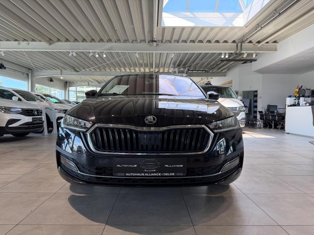 Skoda Octavia Combi 2.0 TDI DPF Style 