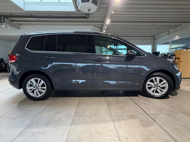 Volkswagen Touran 1.5 TSI Highline 