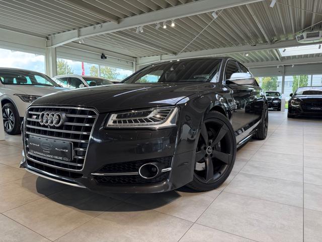 Audi S8 - 4.0 TFSI quattro