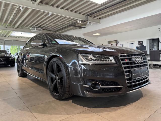 Audi S8 4.0 TFSI quattro 