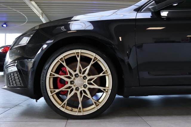Skoda Octavia Combi 2.0 TSI RS 245 