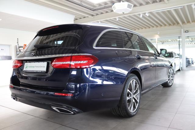 Mercedes-Benz E-Klasse T-Modell E 300 T de Avantgarde 