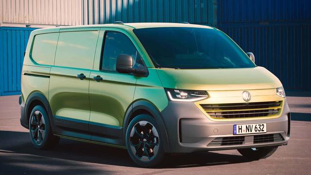 Volkswagen T7 Kastenwagen - Kurzer Radstand 2.0 TDI SCR 125 kW 8 Gang Automatik, Klima, 70 Liter Tank, Außenspiegel elektrisch klappbar, Fahrerassistenzpaket