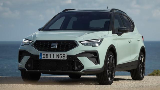 Seat Arona - Style 1.0 TSI 70 kW 5 Gang,. I.Q.Licht LED Matrix mit lLchtsignatur, Winterpaket beheizb. Sitze, h&ouml;henverstellbar, Au&szlig;enspiegel behizbar + elektr. klappbar, Klimaanlage, Himmel schwarz, Radioanlage Media Plus, Full Link, PDC, MF-Lederlenkrad