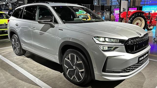 Kodiaq - Style 2.0 TSI 150 kW 7 Gang DSG 4x4, ,Sieben Sitze,Navigation, Metallic, LED MATRIX,, 19 Zoll Alufelgen,Alarmanlage, Sitzheizung, ektr. verstellb. Fahrersitz, Heckklappe elektrisch, 4 J. Garantie