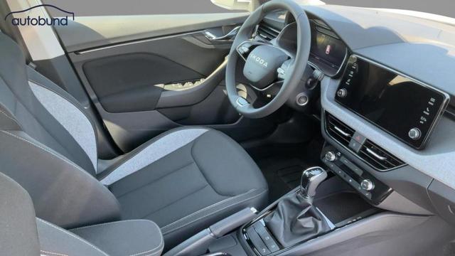 Skoda Kamiq SELECTION 1,0 TSI DSG Cleverpack AHK el Hd Alu KA 
