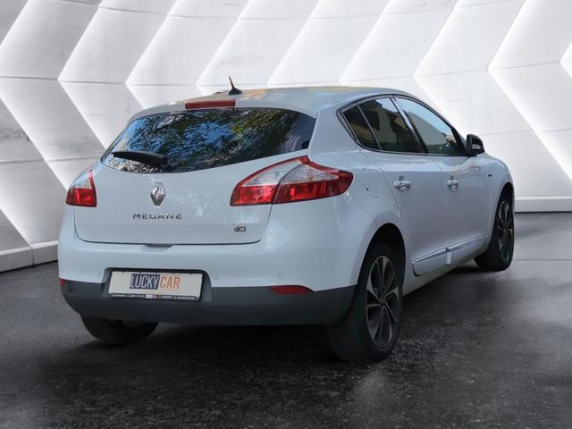 Renault Megane III Lim. 5-trg. 1.6 dCi 130 FAP BOSE//KLIMA//T&Uuml;V NEU//GARANTIE//VOLL 