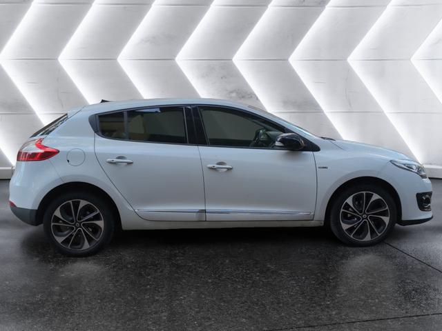 Renault Megane III Lim. 5-trg. 1.6 dCi 130 FAP BOSE//KLIMA//T&Uuml;V NEU//GARANTIE//VOLL 