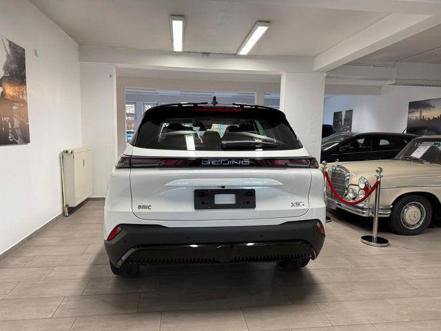 Baic Beijing X55 neues Modell - inkl. Anhängerkupplun 