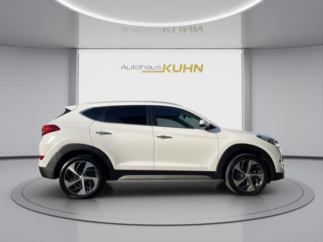 Hyundai TUCSON 1.6 Premium 4WD 