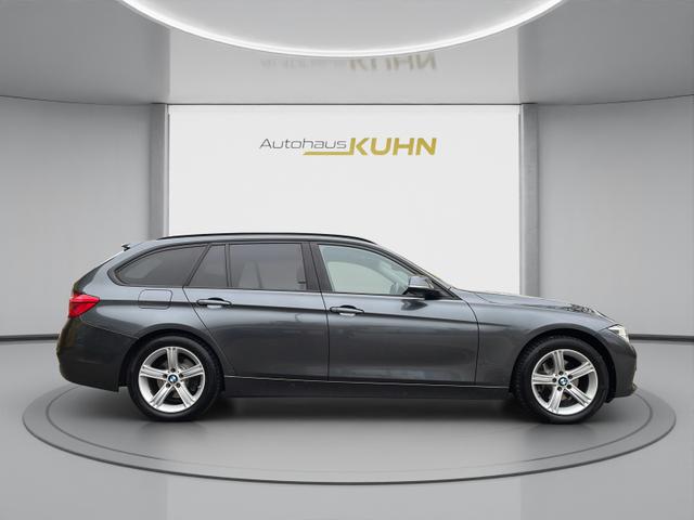 BMW 3er Touring 320 d Advantage 