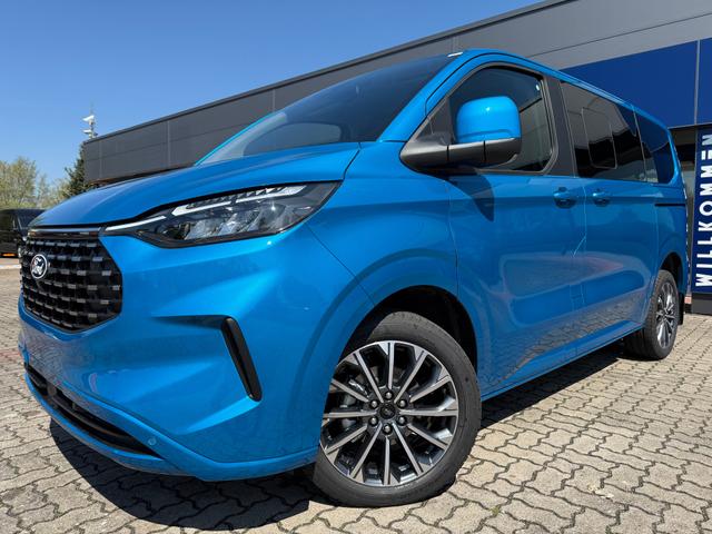 Ford Tourneo Custom - L1H1 Titanium Top Ausstattung