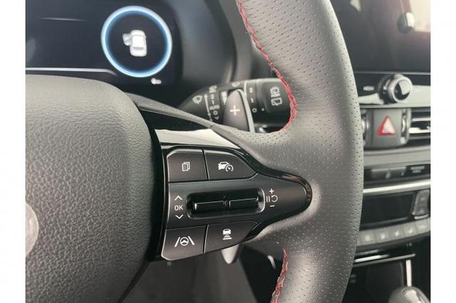 Hyundai i30 Kombi (N-Line) 1.5 T-GDI 103kW (140 PS) 7-Gang-DCT 