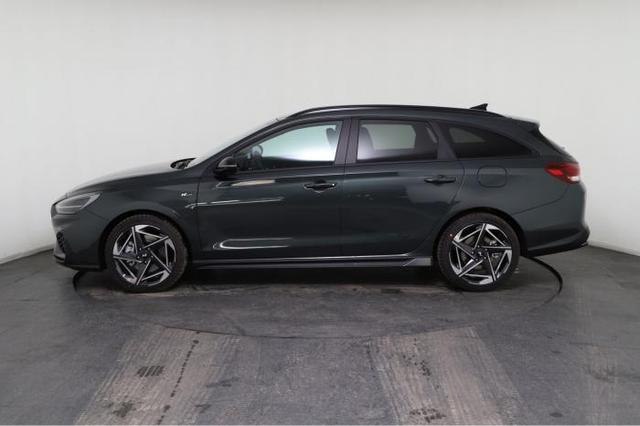 Hyundai i30 Kombi (N-Line) 1.5 T-GDI 103kW (140 PS) 7-Gang-DCT 