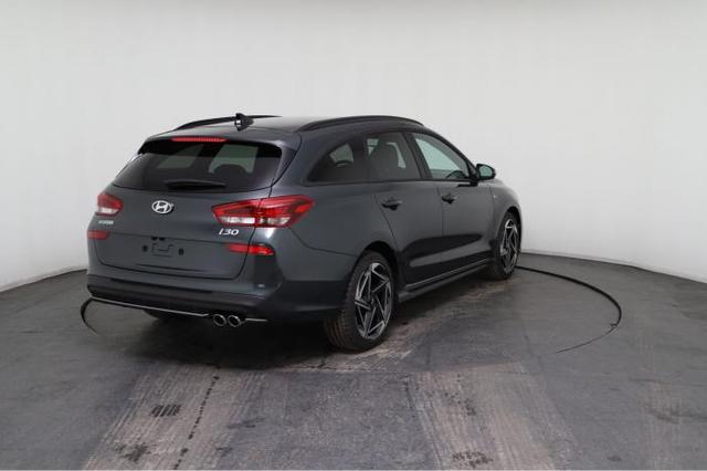 Hyundai i30 Kombi (N-Line) 1.5 T-GDI 103kW (140 PS) 7-Gang-DCT 