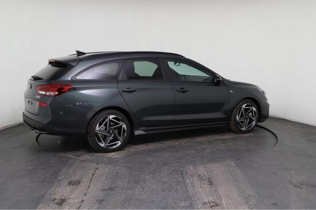 Hyundai i30 Kombi (N-Line) 1.5 T-GDI 103kW (140 PS) 7-Gang-DCT 