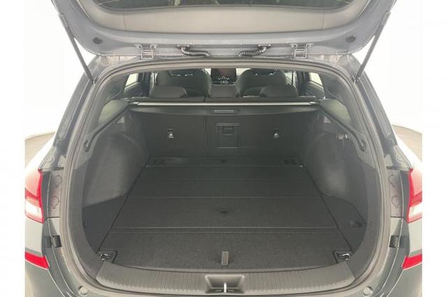 Hyundai i30 Kombi (N-Line) 1.5 T-GDI 103kW (140 PS) 7-Gang-DCT 