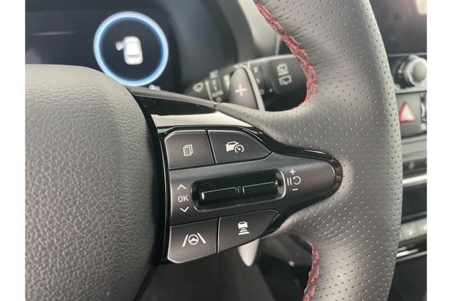 Hyundai i30 Kombi (N-Line) 1.5 T-GDI 103kW (140 PS) 7-Gang-DCT 