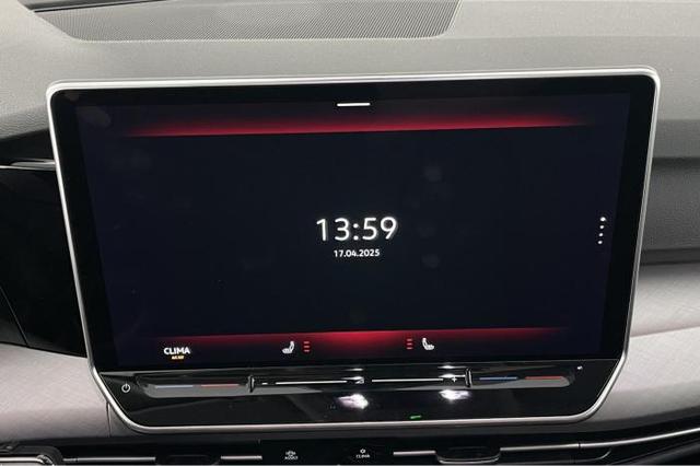 Volkswagen Golf Variant (Life) 2.0 TDI 110kW (150 PS) 7-Gang DSG 