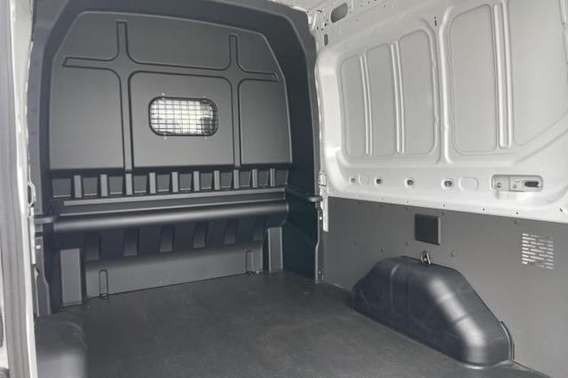 Ford Transit Doppelkabine Kasten (Doppelkabine 350 L3H2) 2.0 TDCi 96kW (130 PS) 6-Gang Schaltgetriebe 
