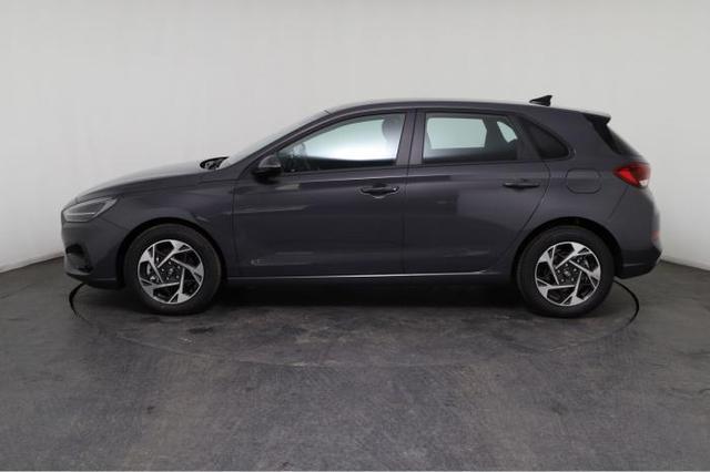 Hyundai i30 (GO!) 1.0 T-GDi 74kW (100 PS) 7-Gang DCT 