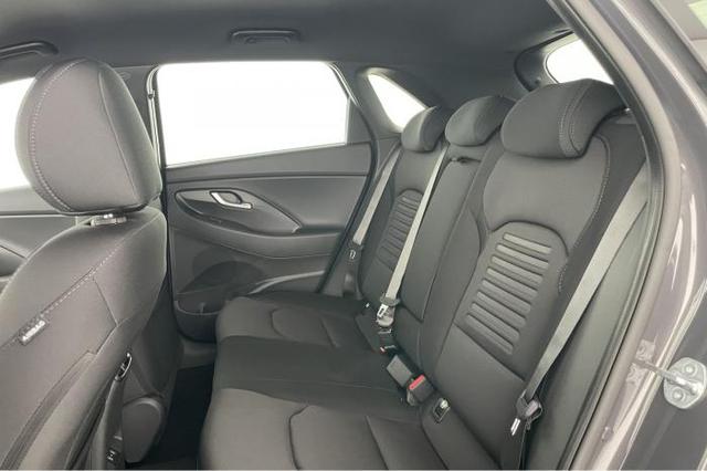 Hyundai i30 (GO! Plus) 1.0 T-GDI 74kW (100 PS) 7-Gang DCT 