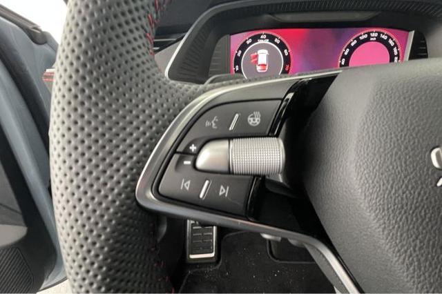 Skoda Octavia Combi RS (RS) 2.0 TSI 195kW (265 PS) 7-Gang DSG 