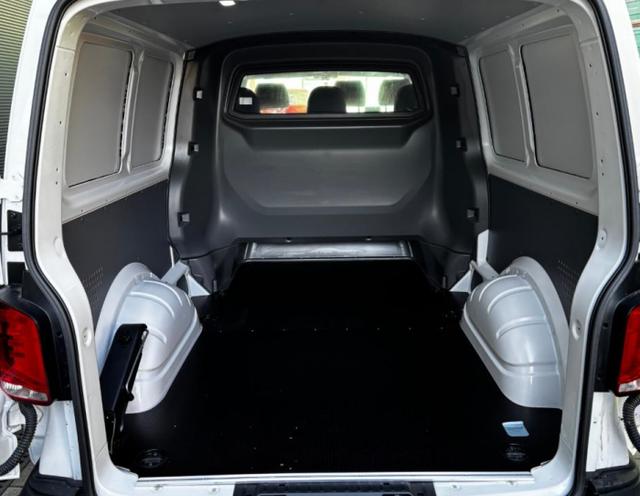 Volkswagen Transporter 6.1 Kastenwagen T6.1 Kasten (Kasten lang FWD) 2.0 TDI 110kW (150 PS) 6-Gang Schaltgetriebe 