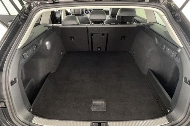 Volkswagen Passat Alltrack (Business) 1.5 eTSI Business *NAVI*ACC*LED*SHZ*Keyless* 