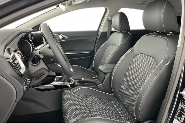 Kia XCeed Exclusive (Exclusive) 1.5 T-GDi 103 kW (140 PS) 6-Gang Schaltgetriebe 