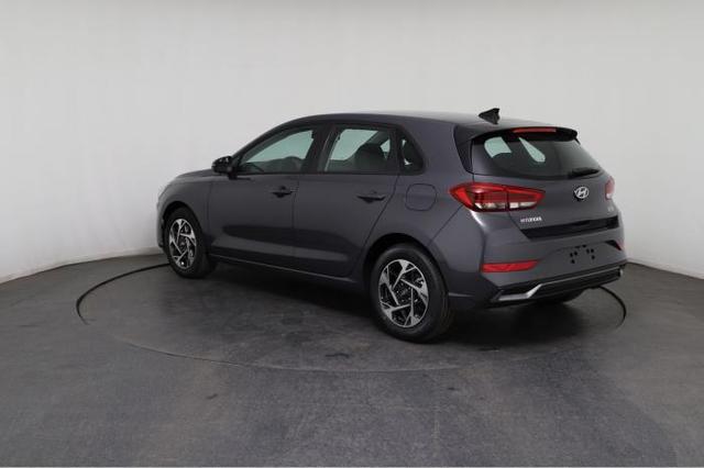 Hyundai i30 GO! (GO!) 1.0 T-GDi 74kW (100 PS) 6-Gang Schaltgetriebe 