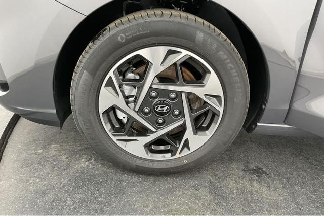 Hyundai i30 GO! (GO!) 1.0 T-GDi 74kW (100 PS) 6-Gang Schaltgetriebe 