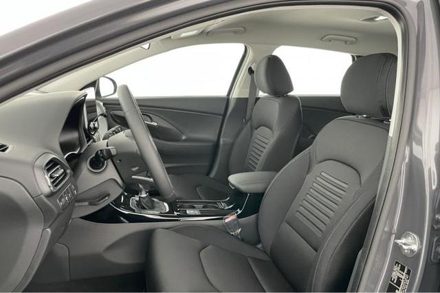 Hyundai i30 GO! (GO!) 1.0 T-GDi 74kW (100 PS) 6-Gang Schaltgetriebe 