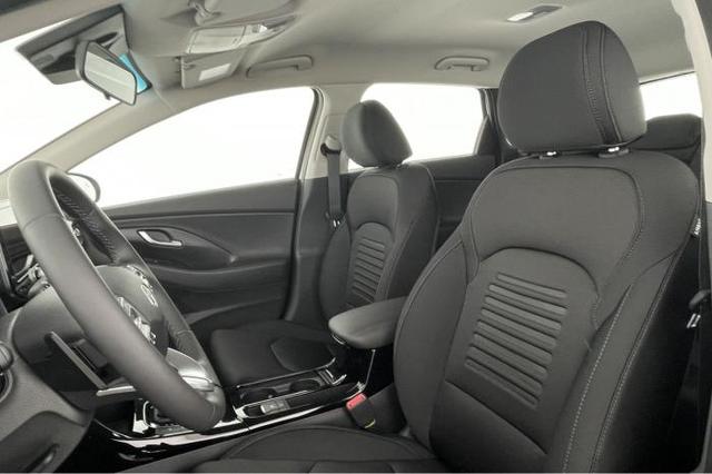 Hyundai i30 GO! (GO!) 1.0 T-GDi 74kW (100 PS) 7-Gang DCT 