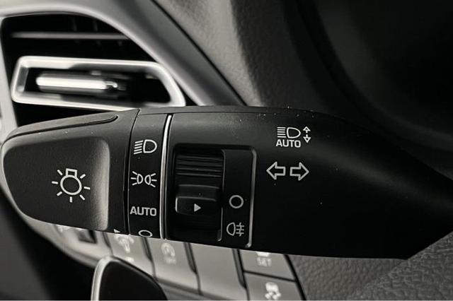 Hyundai i30 Kombi N-Line (N-Line) 1.5 T-GDI 103kW (140 PS) 7-Gang-DCT 