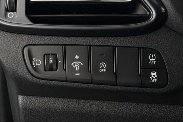 Hyundai i30 Kombi N-Line (N-Line) 1.5 T-GDI 103kW (140 PS) 7-Gang-DCT 