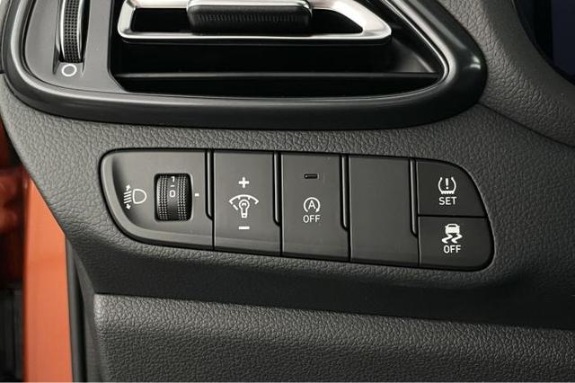 Hyundai i30 Kombi N-Line (N-Line) 1.5 T-GDI 103kW (140 PS) 7-Gang-DCT 