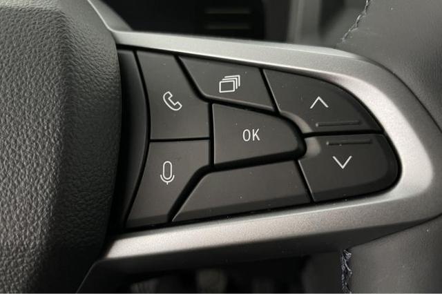 Dacia Duster Extreme 4x4 (Extreme 4x4) 1.2 TCE 96kW (130 PS) 6-Gang-Schaltgetriebe 