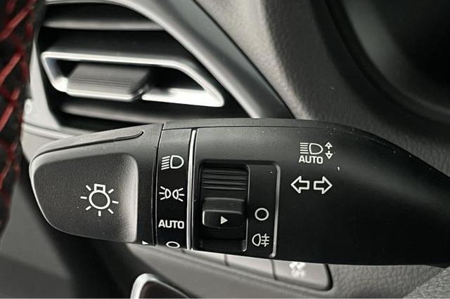 Hyundai i30 Kombi N-Line (N-Line) 1.5 T-GDI 103kW (140 PS) 7-Gang-DCT 