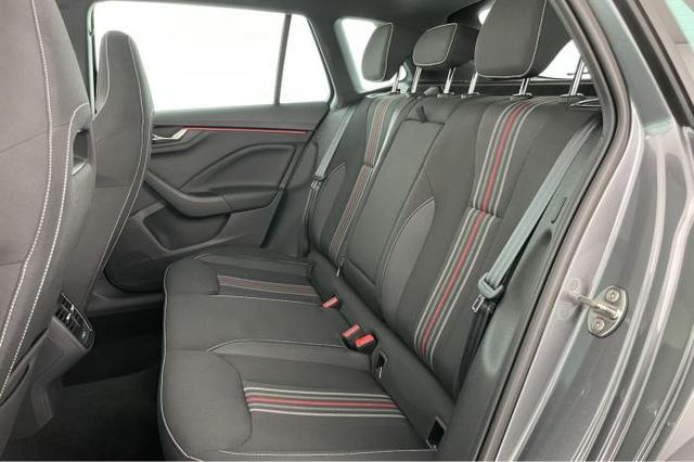 Skoda Kamiq 1.0 TSI Monte Carlo *PANO*LED*SHZ*PDC*Kamera* 