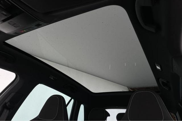 Skoda Kamiq 1.0 TSI Monte Carlo *PANO*LED*SHZ*PDC*Kamera* 
