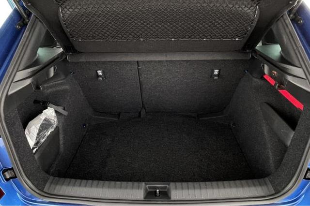 Skoda Kamiq 1.0 TSI Monte Carlo *PANO*LED*SHZ*PDC*Kamera* 