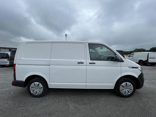 Volkswagen Transporter 6.1 Kastenwagen Kasten FWD T6.1 (Kasten FWD) 2.0 TDI 81kW (110 PS) 5-Gang-Schaltgetriebe 