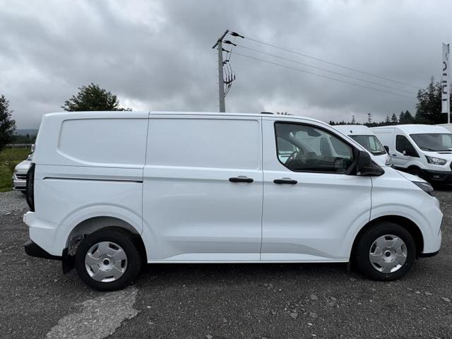 Ford Transit Trend Custom Kasten L1 (Trend ) 320 2.0 EcoBlue 100kW (136 PS) 6-Gang-Schaltgetriebe 