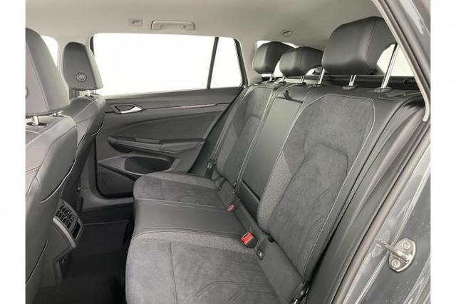Volkswagen Golf Variant Style (Style) 1.5 eTSI 110kW (150 PS) 7-Gang DSG 
