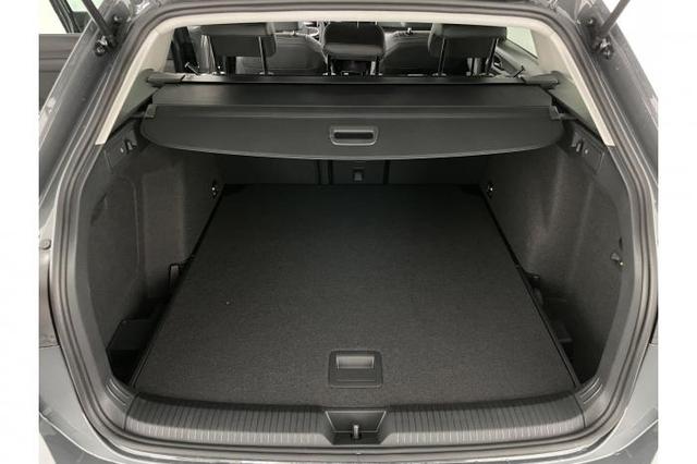 Volkswagen Golf Variant Style (Style) 1.5 eTSI 110kW (150 PS) 7-Gang DSG 